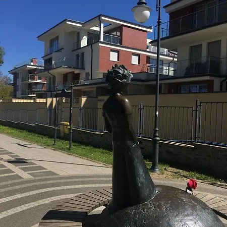 Nadmorski Z Basenem Klifowa * Rewal