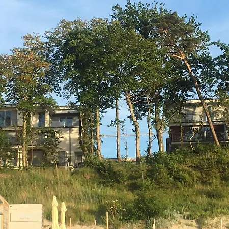 Nadmorski Z Basenem Klifowa Rewal