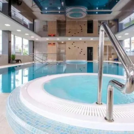 Nadmorski Z Basenem Klifowa *