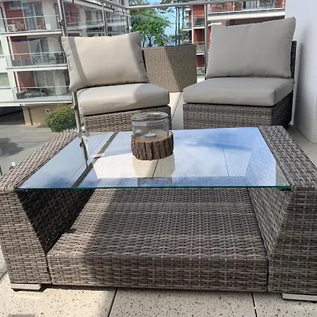 Nadmorski Z Basenem Klifowa Apartamento *